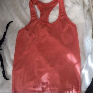 Lululemon swiftly tech tank
